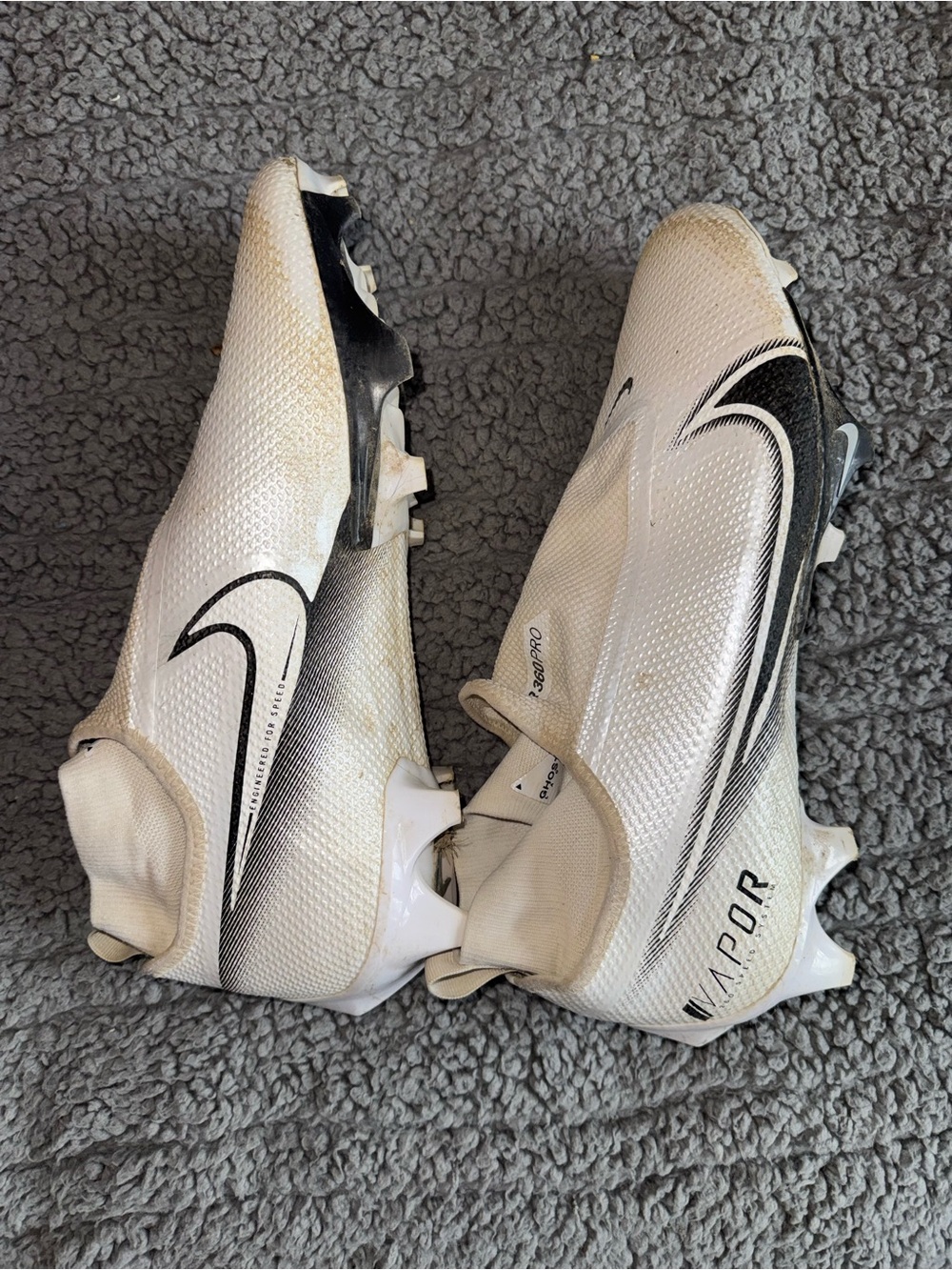 Nike White and Black Slip-On Soccer Cleats - Picture 2 of 4